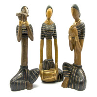 Статуэтка девушка дерево