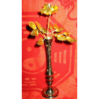 ваза с розой  металлическая с