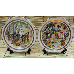 тарелка фарфоровая