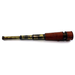 Spyglass.(42.5x 5.5x 2.5 cm)