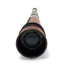 Spyglass.(42.5x 5.5x 2.5 cm)