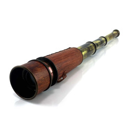 Spyglass.(42.5x 5.5x 2.5 cm)
