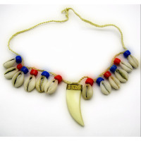 Ожерелье из ракушек