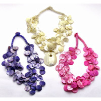 Ожерелье из перламутра