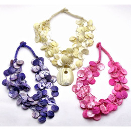 Намисто з перламутру