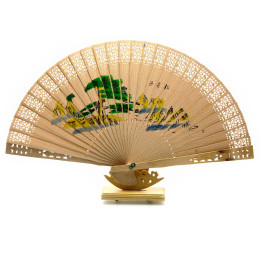 Веер деревянный резной (20,5 см)