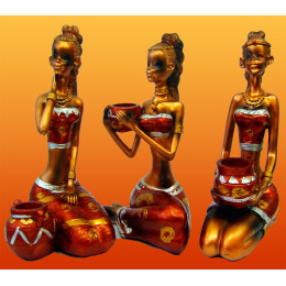 Дівчина з горщиком (14CM)