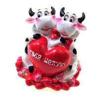 Cows on the heart piggy bank (9x9x7 cm) B