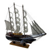Модель вітрильника на підставці (32х31х7 см)