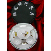 Service for the tea ceremony