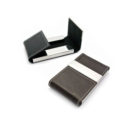 Визитница кожаная с магнитным замком (10х6,5х1,5 см)