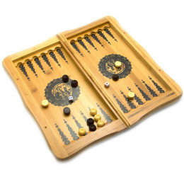 Bamboo backgammon with chess 