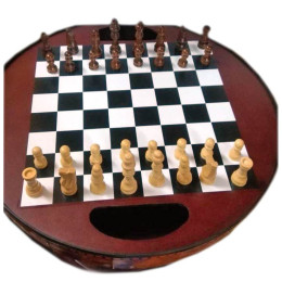 Globe with chess (38x33x48 cm)