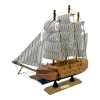 Модель вітрильника на підставці (24) (24,5 х24х6 см)