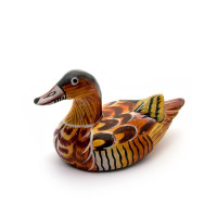 Painted wooden duck (10.5x6x5 cm)