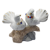 Голуби пара фарфор (17х12х8, 5 см)