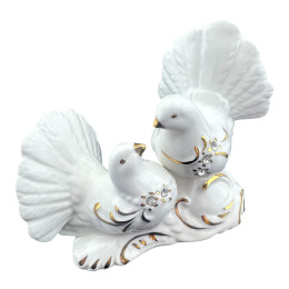 УЦЕНКА. Статуэтка "Голуби пара" фарфор (12х9,5х5,5 см)
