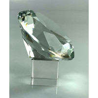 Crystal crystal on stand 