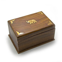 Box with two secrets rosewood (17.5x12x9 cm)