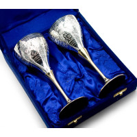 Бокалы бронзовые посеребренные  (н-р 2 шт/150мл.)(h-18 см)(22х20х9 см)