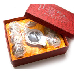 Ceramic service (Teapot, 6 cups) (33x24x10 cm)