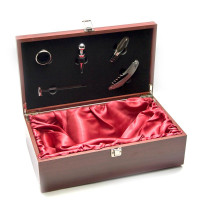 Футляр для двух бутылок с набором сомелье "Дерево" ( 36,5х21,5х12,5)