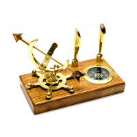 Письменный набор с компасом и солнечными часами дерево,бронза (11х18х10 см)