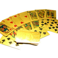 Plastic playing cards 