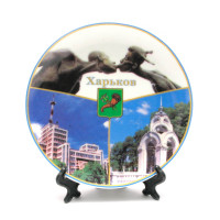 Ceramic plate on stand 