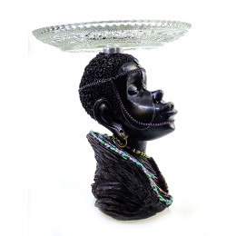 African woman with a dish (16.5x15x15 cm)
