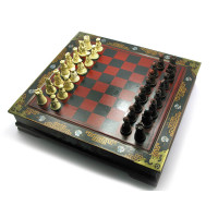 Шахматы антик  (38х35х8 см)