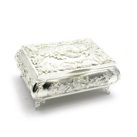 Metal box (9.5x7x4 cm)