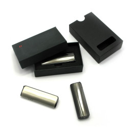 Зажигалка газовая  (7,5х2,5х1 см)