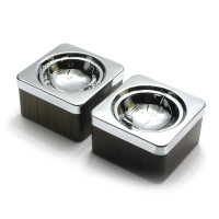 Ashtray (8.5x8.5x5 cm)