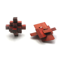 Wooden puzzle (10x4x10 cm)
