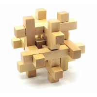 Wooden puzzle (7x7x7cm)