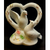 Статуэтка Голуби с сердцем фарфор (11х11х7 см)