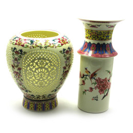 Ваза керамическая резная (28х15,5х15,5 см)