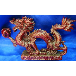 Dragon with a pearl stone chips brown (20x13 cm)