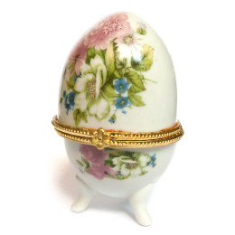 Box egg "Roses"(10x6x6 cm)