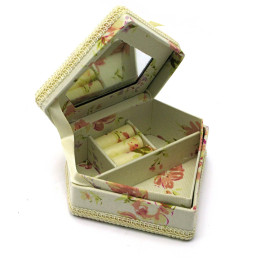 Скринька "Діамант" тканина (11х11, 5х5 см)