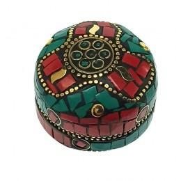 Metal casket with corals and turquoise (d-4.5 cm h-2 cm)