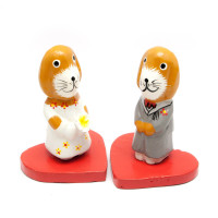 Pair of dogs on a heart tree (16x10.5x7.5 cm)