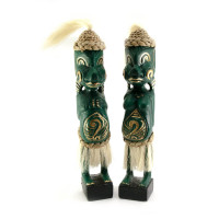 Papuan couple carved tree green (34x6x5 cm)
