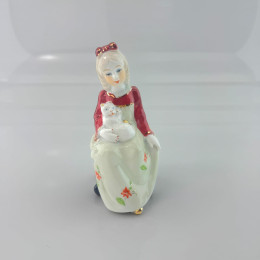 УЦІНКА Статуетка Дівчина порцеляна (12,5 х8, 5х6, 5 см)