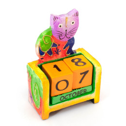 Календарь настольный "Кот" дерево (10х7х4 см)