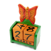 Вечный календарь "Бабочка" дерево зеленая(15х10х5 см)