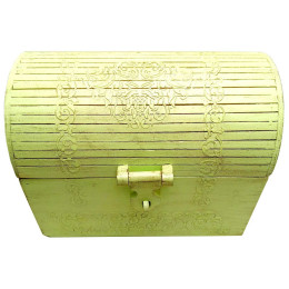 Chest green, locks and handles made of wood, decorated with lace, solid wood (34x22x26 cm)