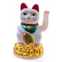 Кошка Манэки-нэко машущая лапой пластик (16х10,5х10,5см)(батарейки в комплект не входят)