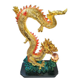 Дракон с хрустальной жемчужиной каменная крошка золотой (38х23х11,5 см)